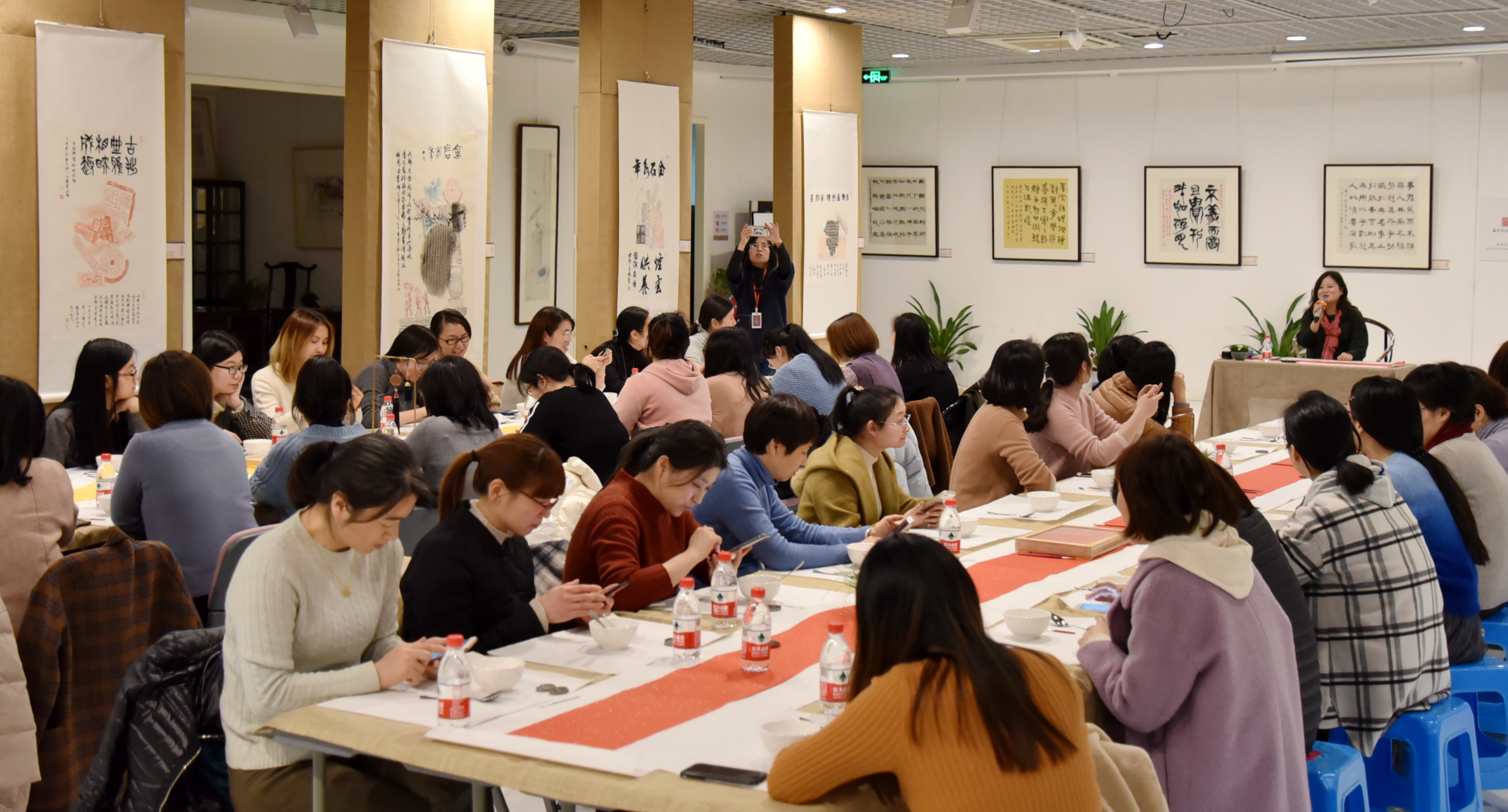 集团公司组织员工参加“三八”妇女节传统文化活动 集团公司组织员工参加“三八”妇女节传统文化活动